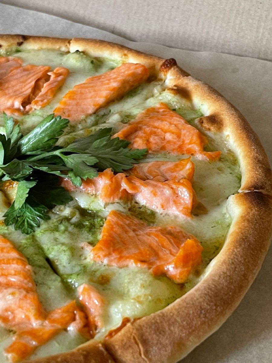 Spicy Calabrese pizza